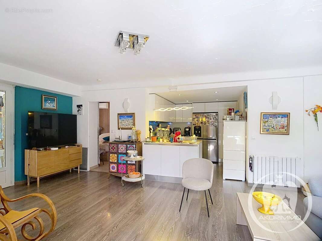 Appartement à VENCE