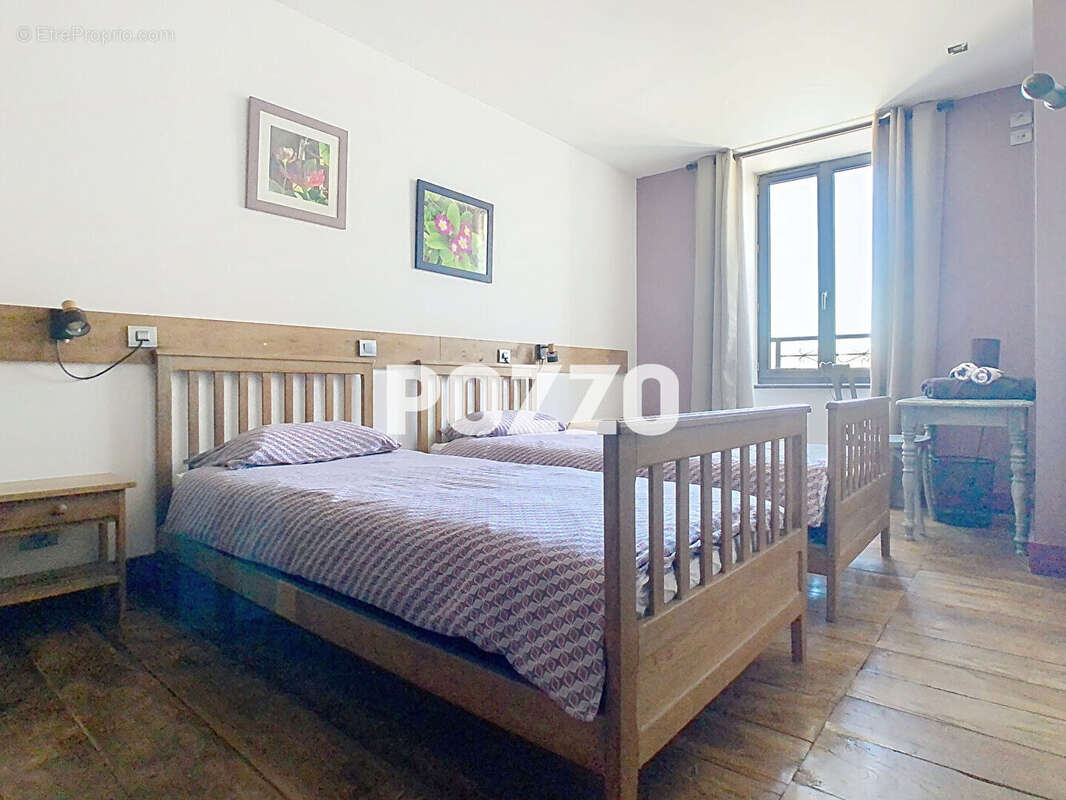 Maison à VIEUX-VIEL