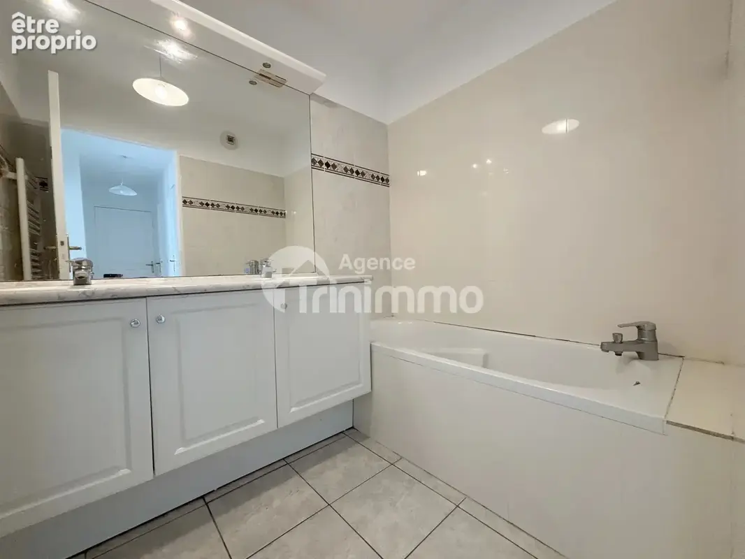 Vente Nice Appartement 3 pièces - photo 2