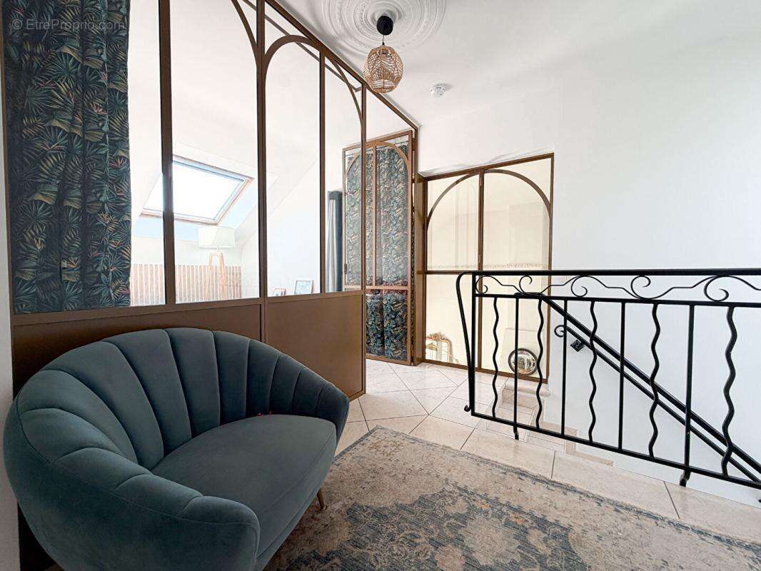 Maison à LA CHAPELLE-SUR-ERDRE