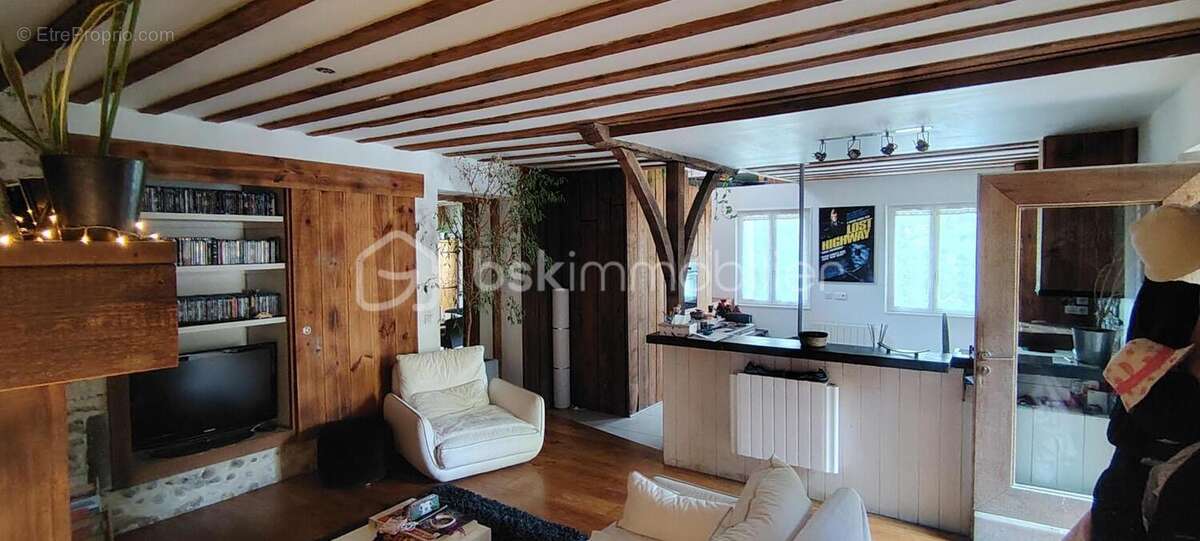 Maison à MAZERES-LEZONS