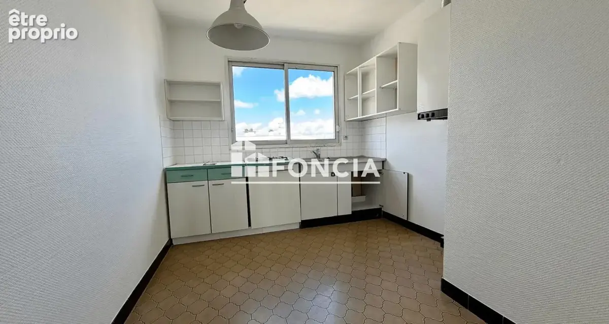 Appartement T3 avec vue dégagée – Dernier étage avec ascenseur - photo 3