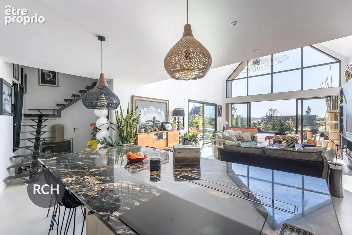 Belle maison d'architecte nichée dans un environnement privilégié - photo 4