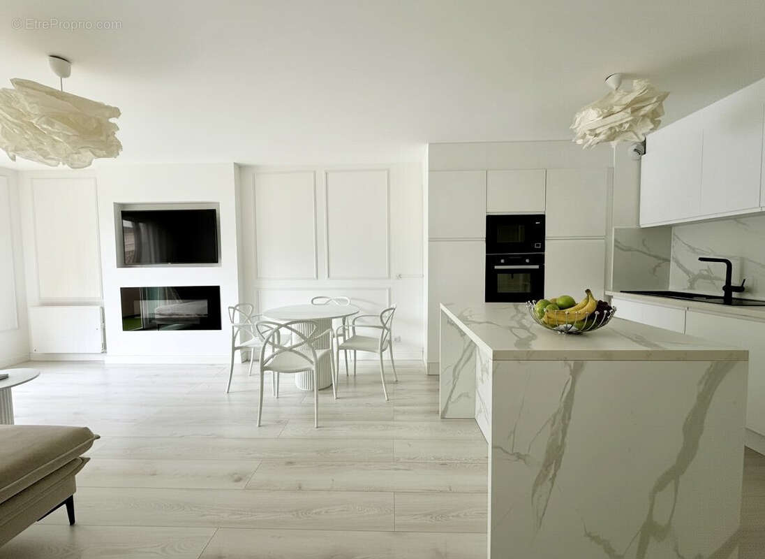 Appartement 87 m² à Bonneville  - photo 3