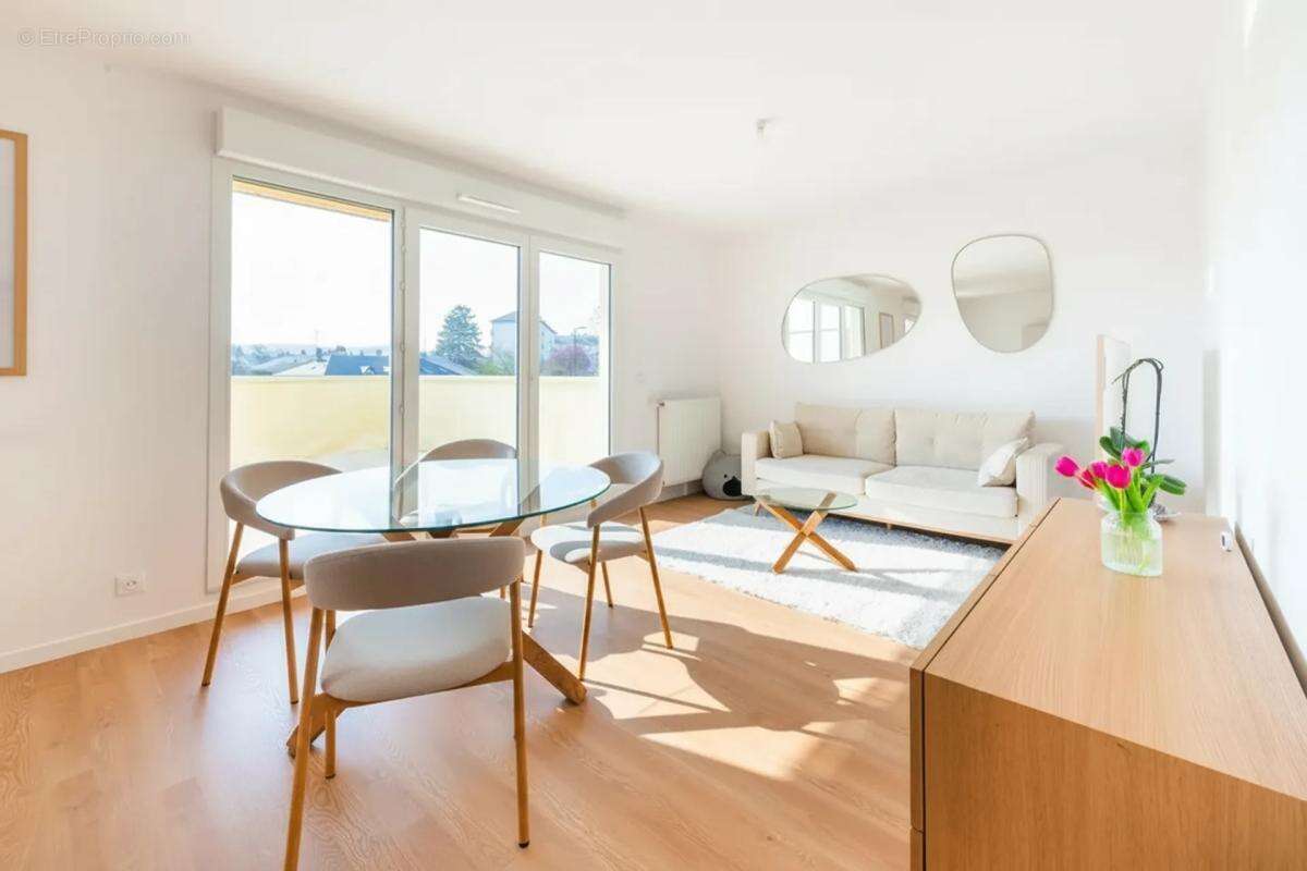 Appartement à PLAISIR