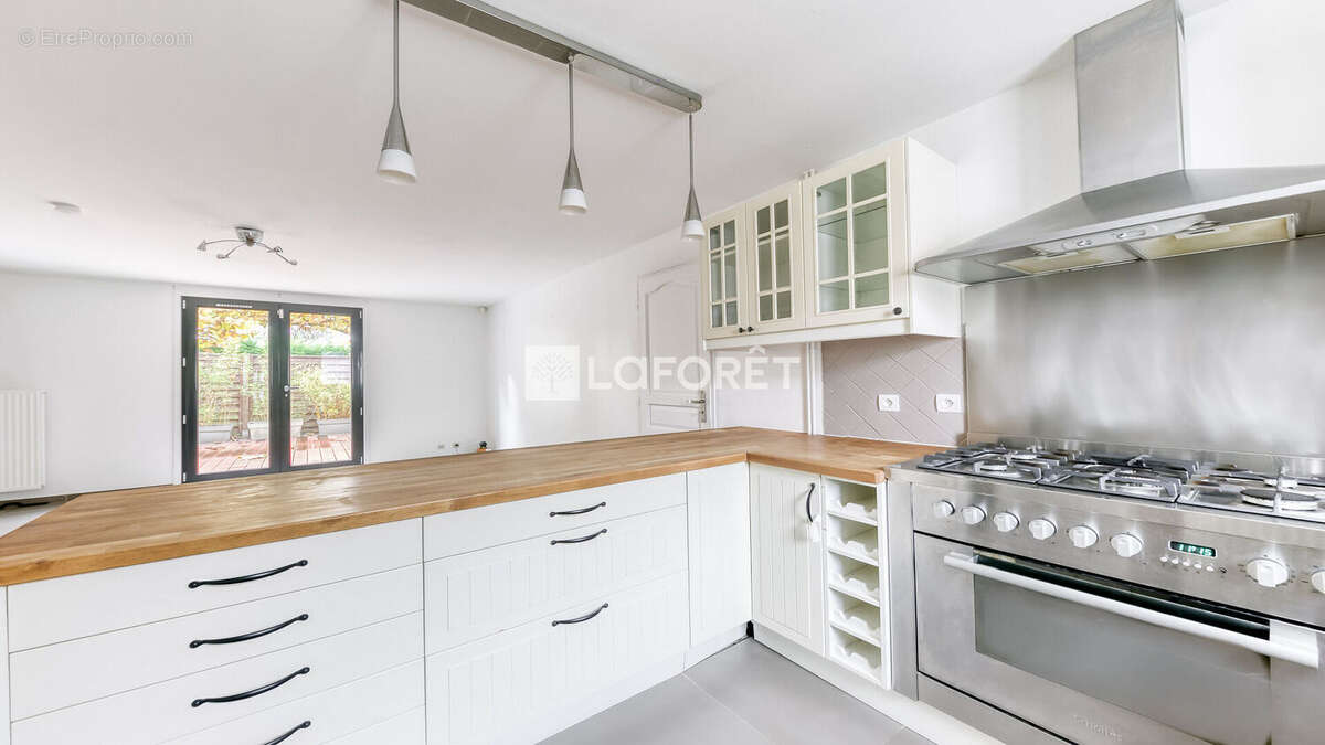 Maison à PONTAULT-COMBAULT