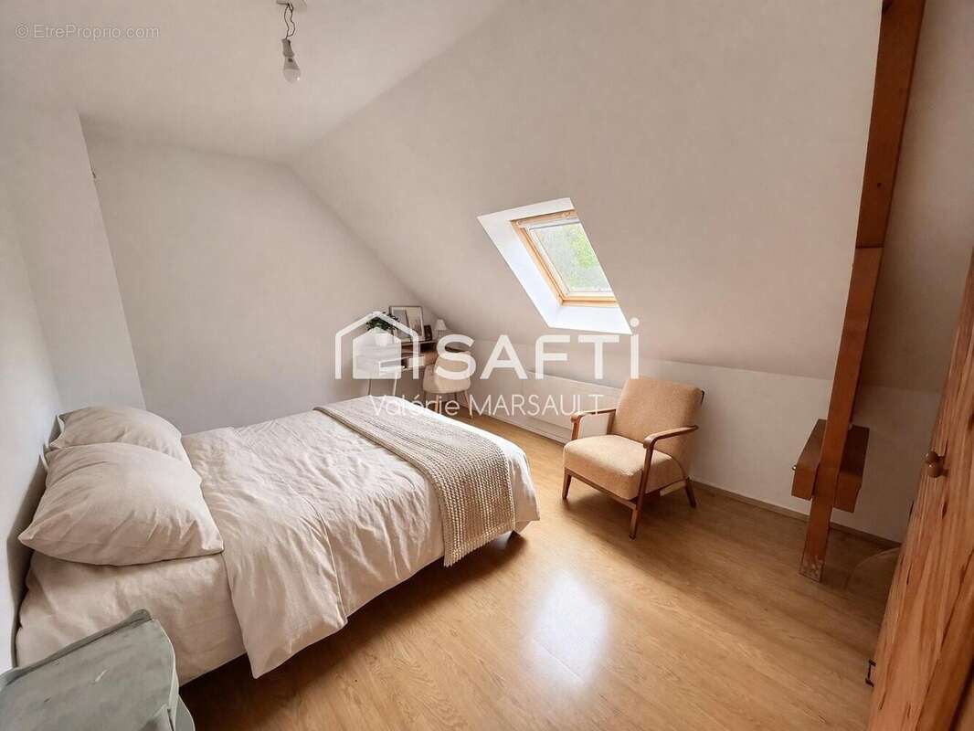 Photo 8 - Maison à SAINT-ETIENNE-DE-CHIGNY
