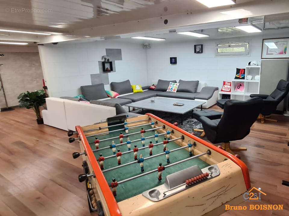 Maison à SAINT-CYR-SUR-LOIRE