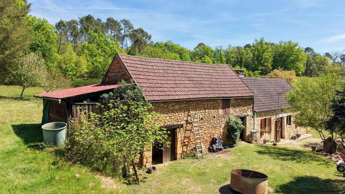 Maison à GOURDON