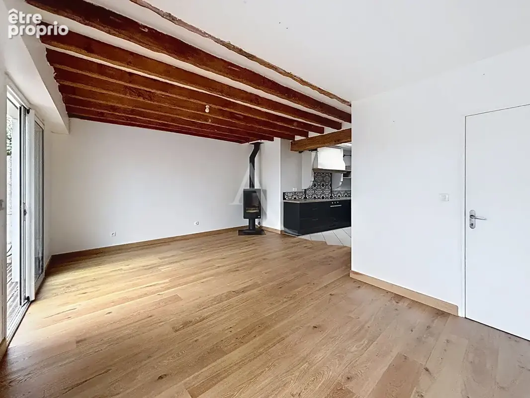 Maison Château-Gontier Sur Mayenne 6 pièce(s) 123 m2 - photo 4