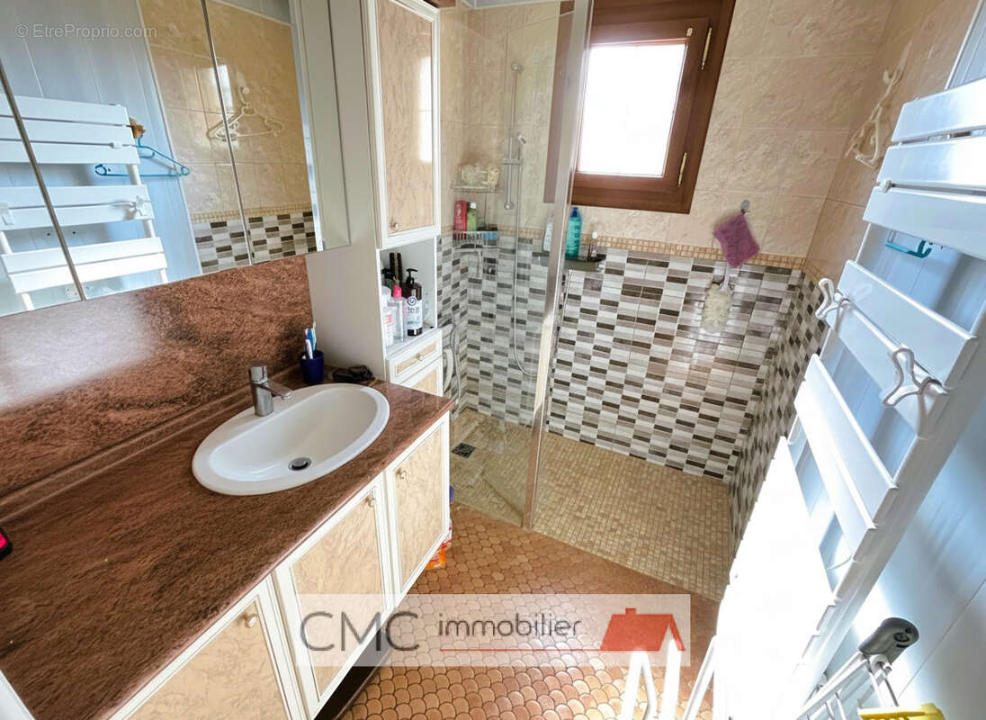 Maison 80 m² à Morancez  - photo 10