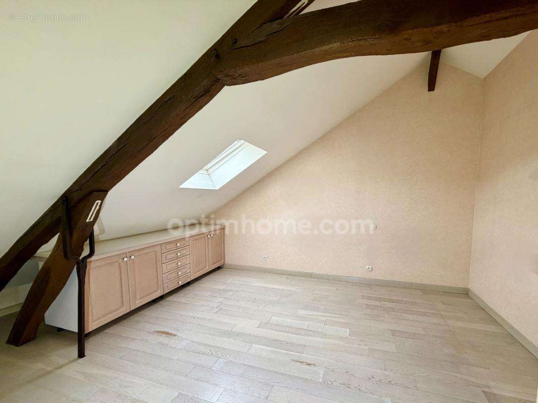 Appartement en duplex spacieux et lumimeux - proche centre ville - lisieux (14) - photo 19