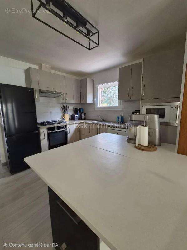 Villa individuelle plain pied - 3 chambres dont suite parentale - bureau - garage - piscine - photo 6