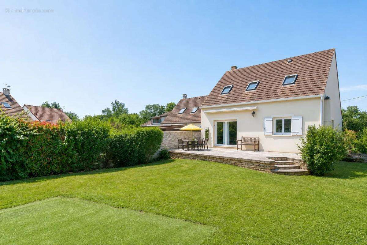 Maison à ITTEVILLE