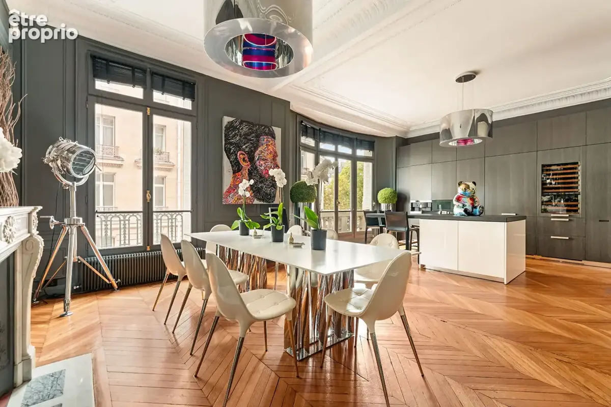 Paris 17e Saint-Ferdinand - Appartement familial de standing de 200.88 m² - photo 15