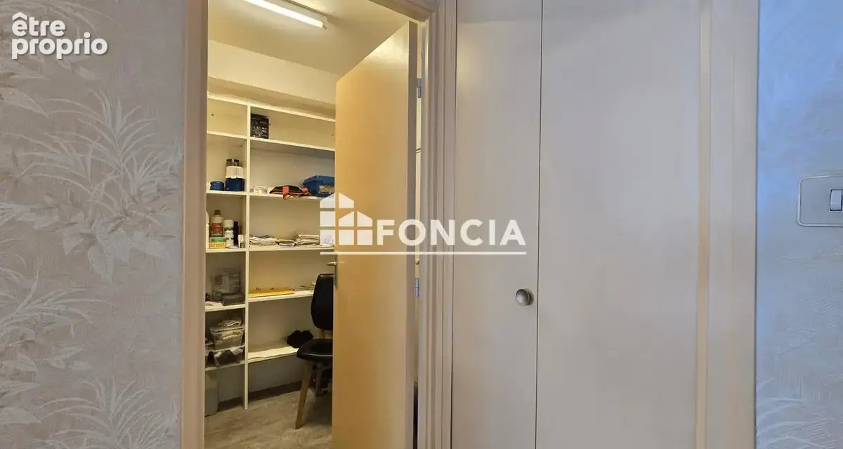 Saint-pierre-en-faucigny : appartement t4 + cave - photo 8