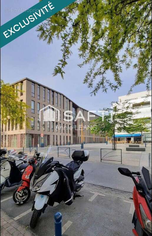 Photo 3 - Parking à PANTIN