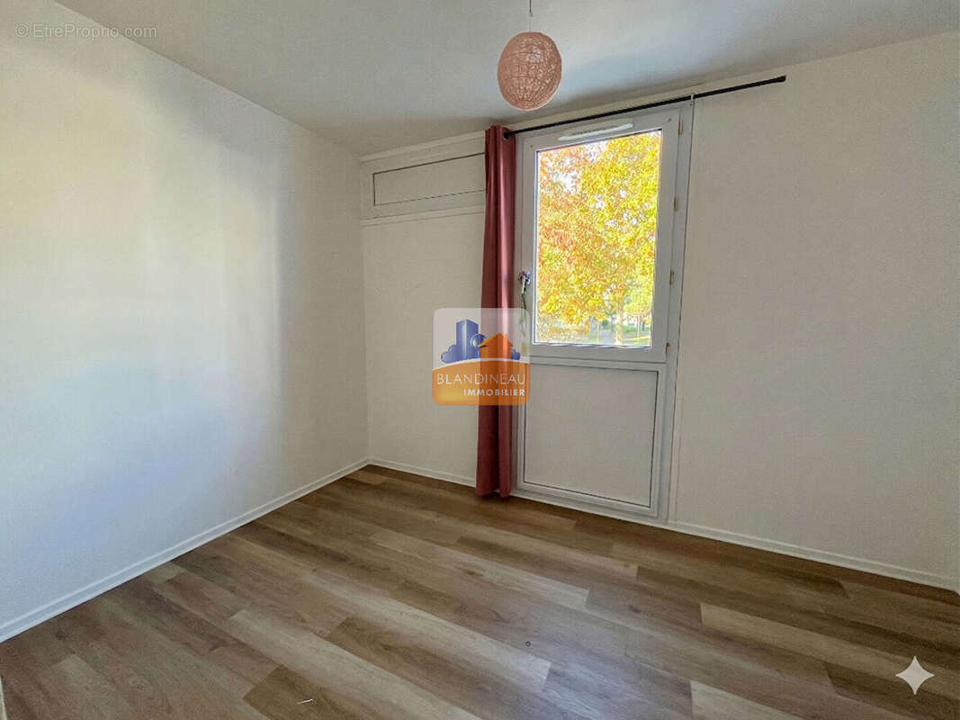 Appartement à REZE