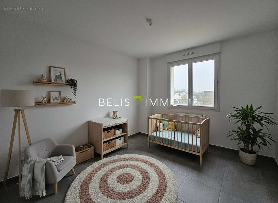 Maison à MONTLOUIS-SUR-LOIRE