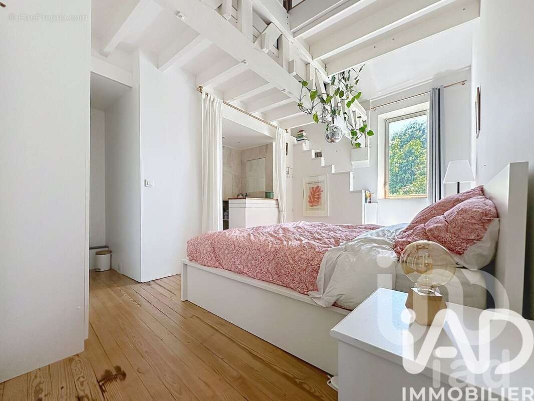 Maison 145 m² à Maincy  - photo 8