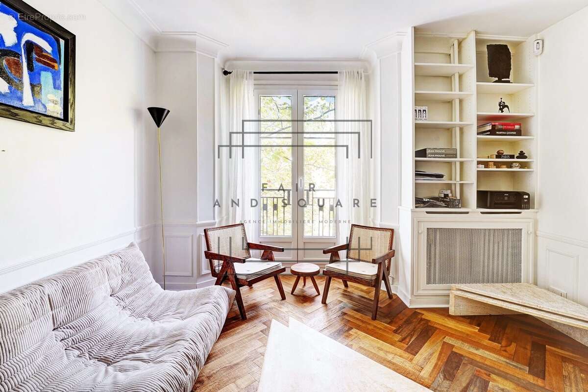 Appartement à PARIS-17E