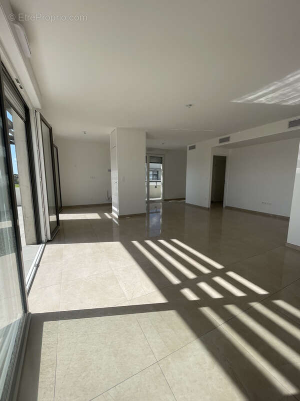 Appartement à CASTELNAU-LE-LEZ