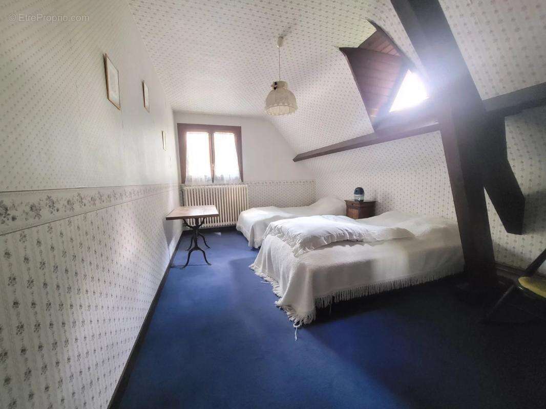 Maison à FOUCHEROLLES