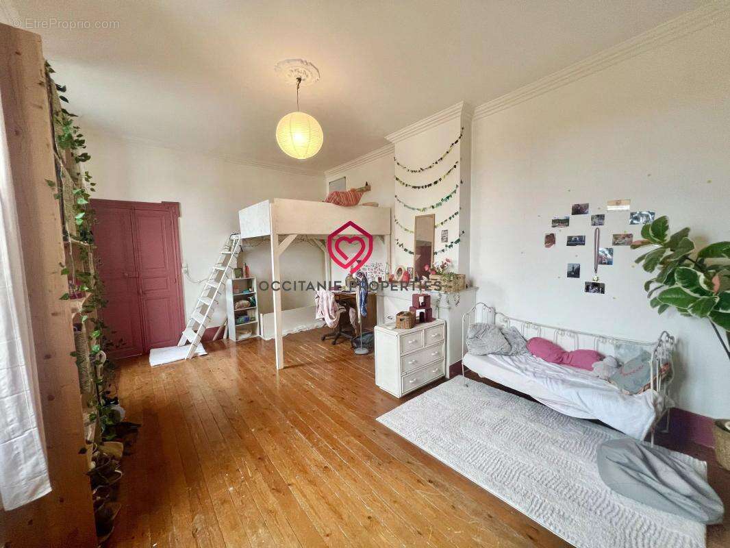 Maison à SAINT-JEAN-DU-FALGA