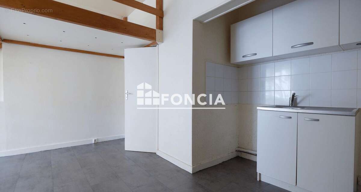 Appartement à MENNECY