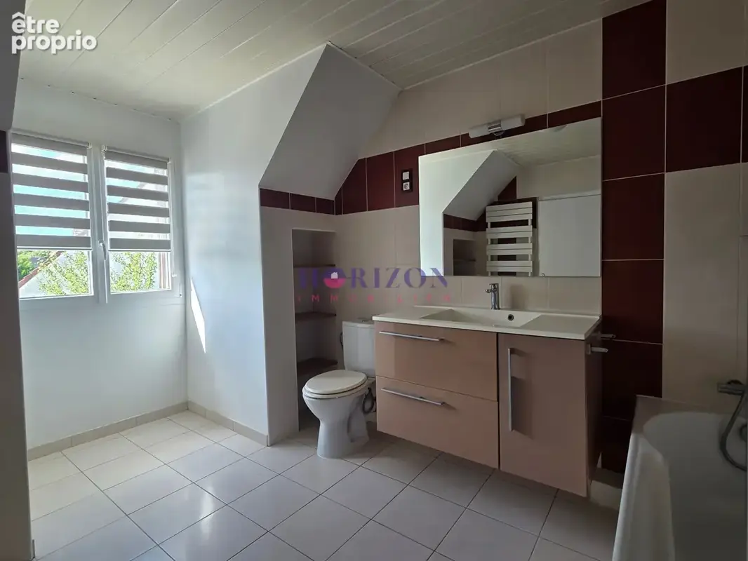 Maison La Chapelle En Serval 6 pièce(s) 142.21 m2 - photo 10