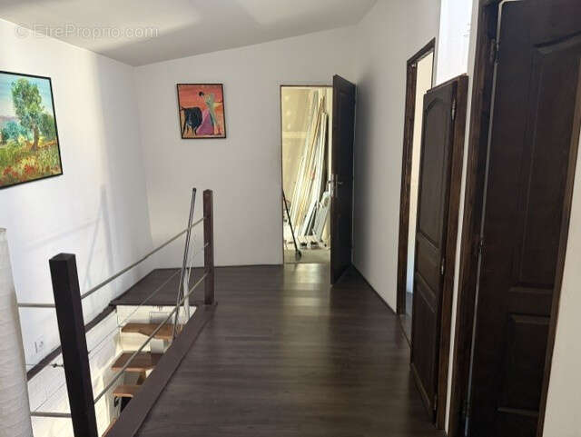 Maison de village T6 à 45 min de Montpellier -Rénovée- lumineuse- polyvalente - photo 14