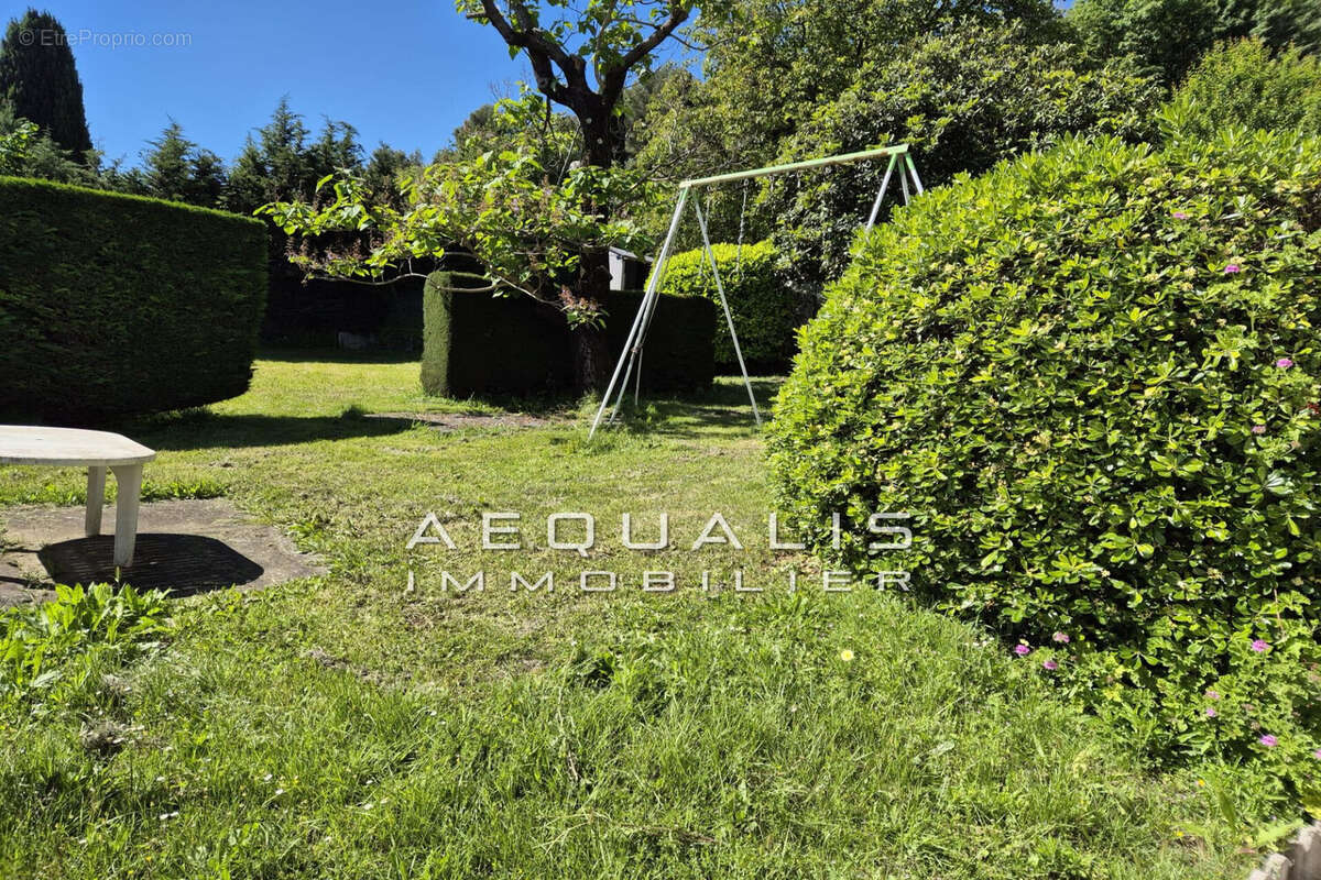 Maison à SAINT-JEANNET