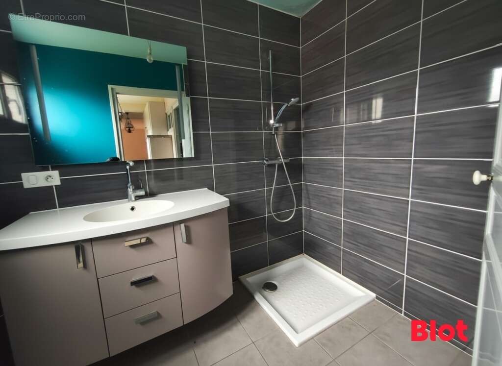 Maison 198 m² à Combourg  - photo 8