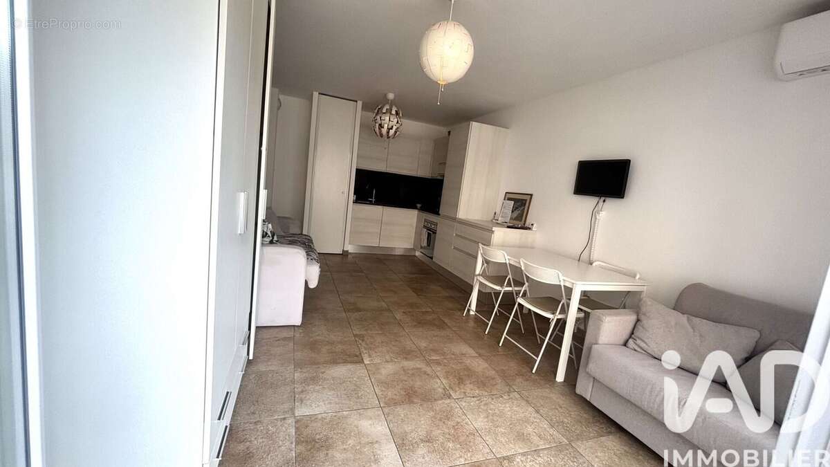 Photo 8 - Appartement à ROQUEBRUNE-CAP-MARTIN