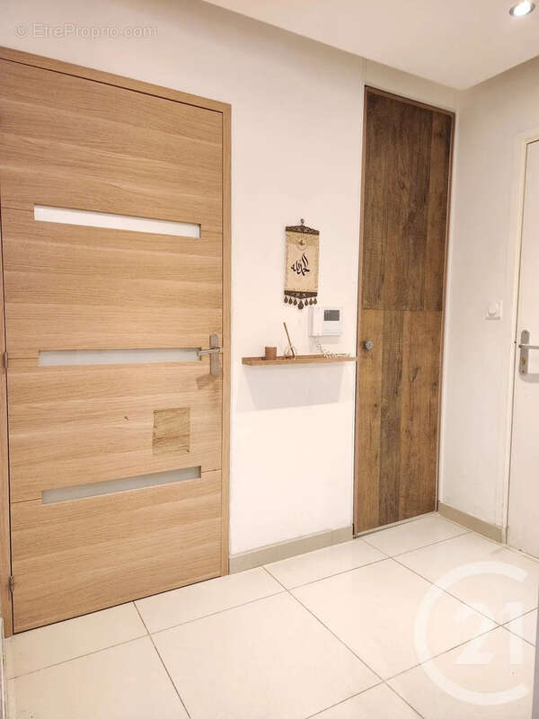 Appartement à BRON