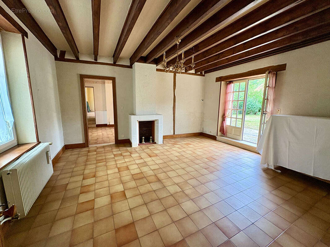 Charmante maison de caractère avec dépendances. - photo 6