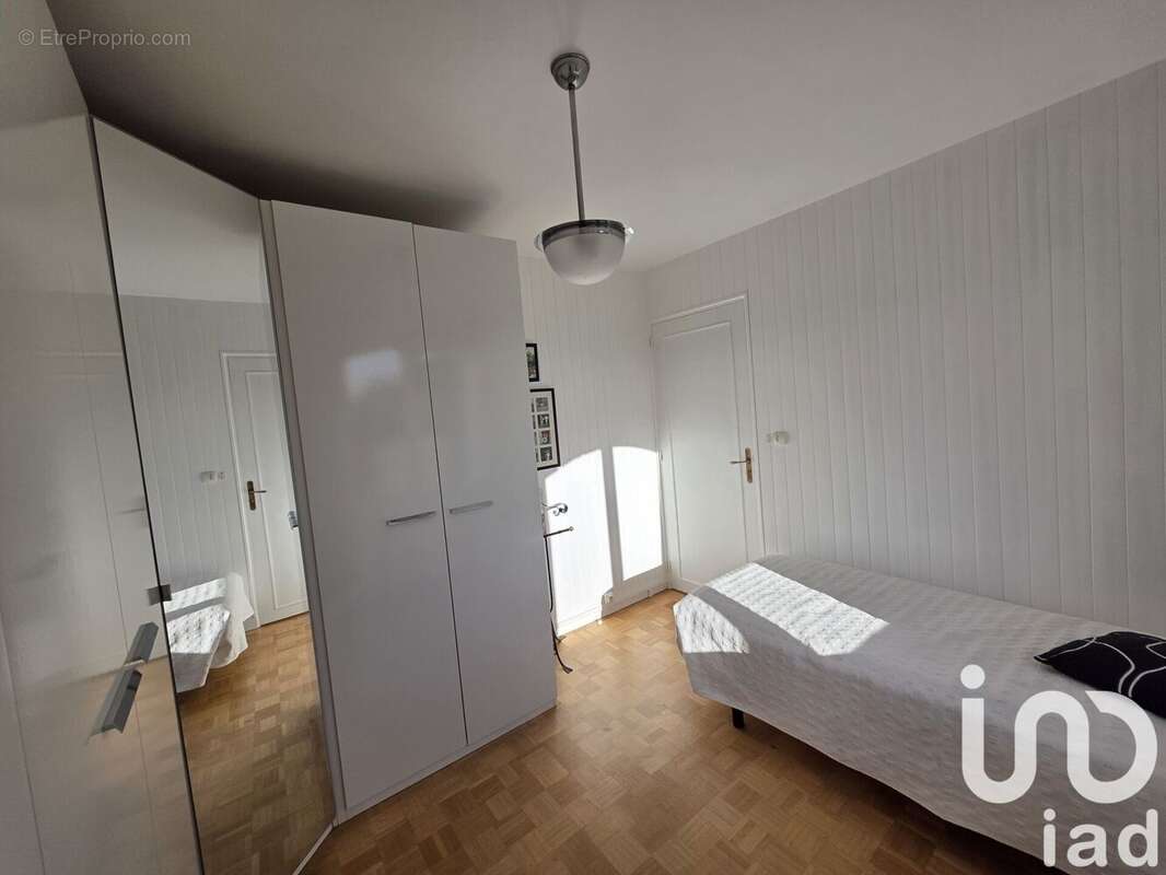 Maison 187 m² à Ballan-Mire  - photo 8