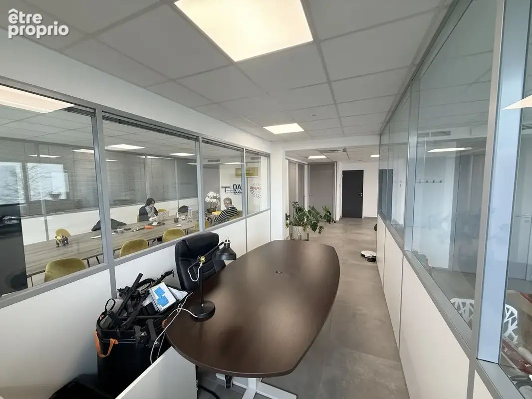 Bureaux 96 m2 à Fréjus - photo 9