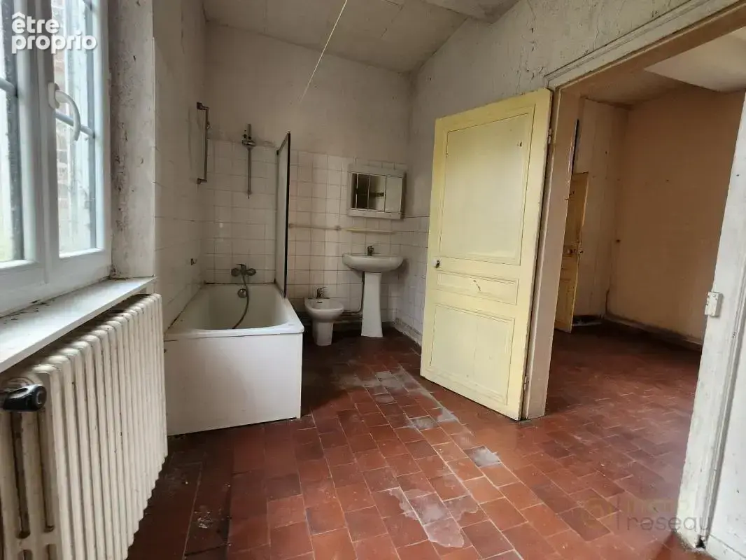 Maison et dépendances - photo 8