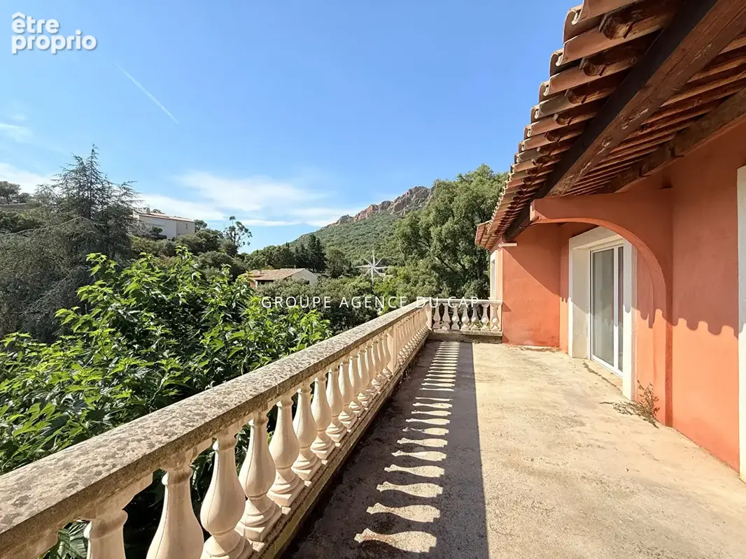 Agay villa proche mer et commerces à pied - photo 17