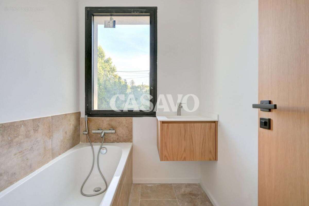 Vente Maison 4 pièces de 100m² - 13080 Aix-en-Provence - photo 18