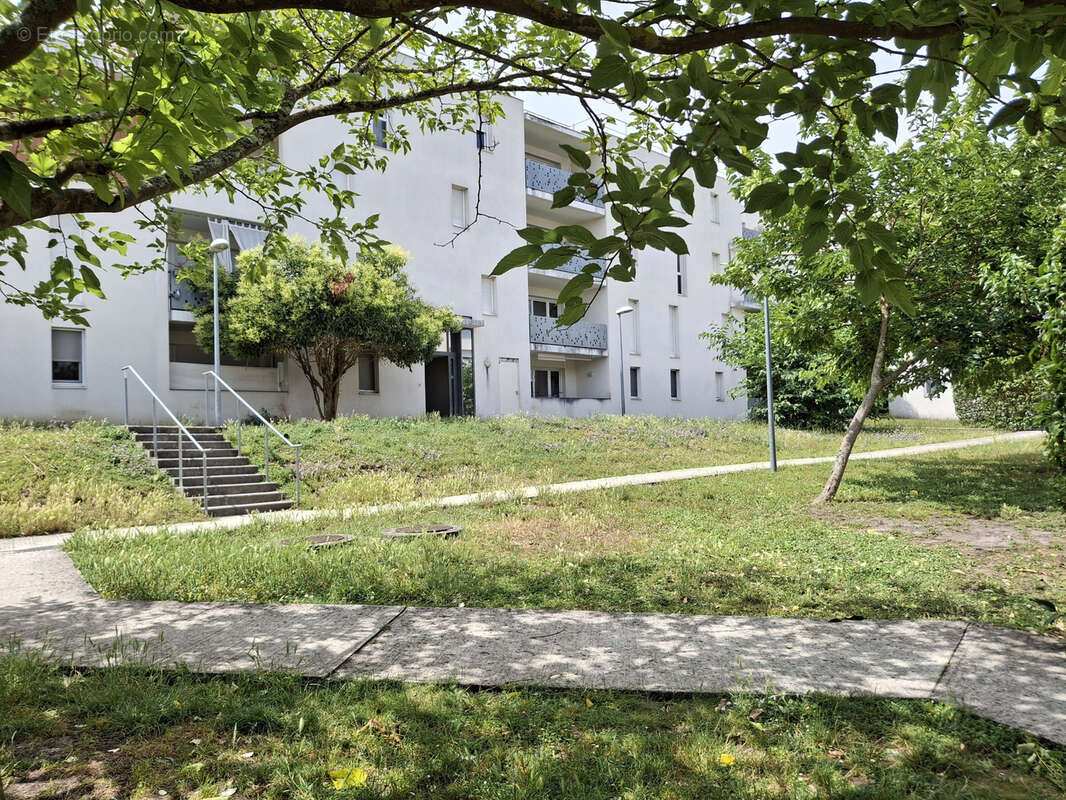 Appartement à LE TAILLAN-MEDOC