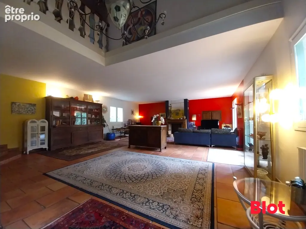 Maison 7 pièces 246 m² à vendre à Pont-Scorff (56620) - photo 3