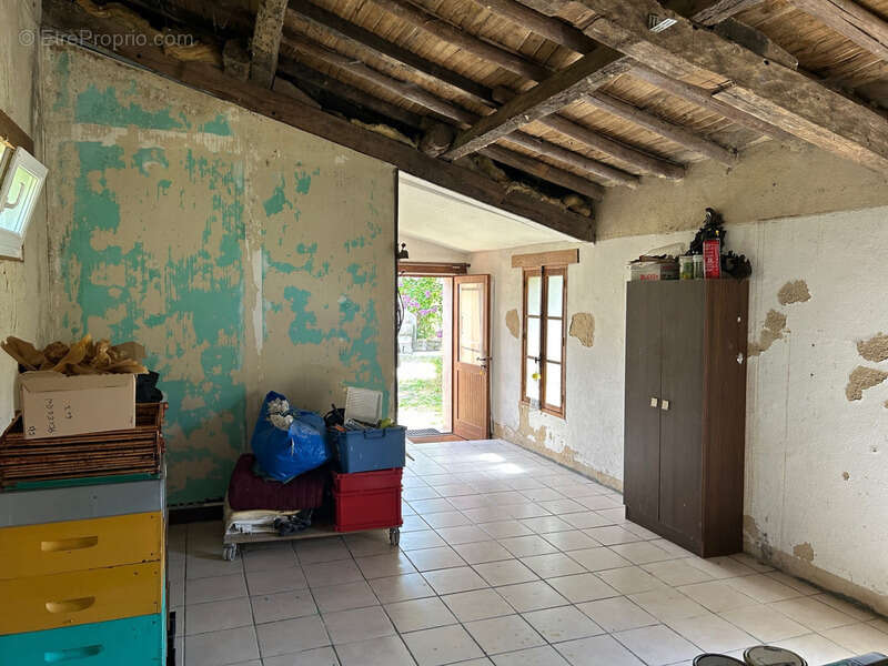 Maison à CHANTECORPS