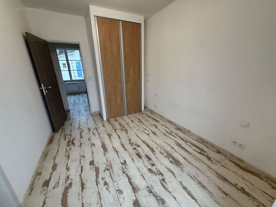 Maison à LE POULIGUEN