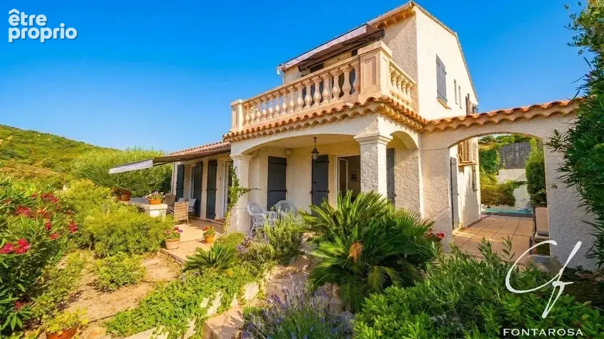 Photo Maison à Les Issambres au prix de 649 000€