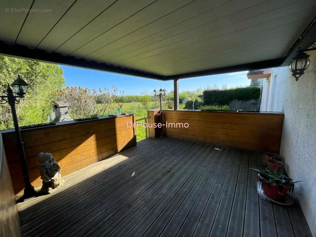 Maison à LAVAUR