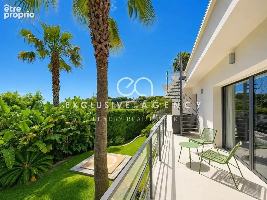Villa californienne 6 pieces - piscine - 6 parkings - photo 16