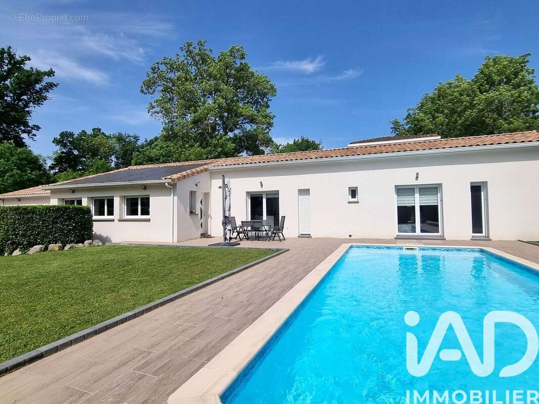 Photo 2 - Maison à SAINT-JEAN