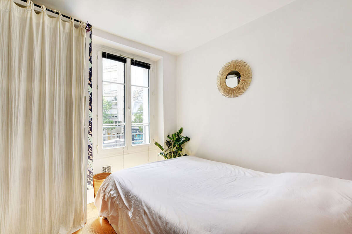 Appartement Paris 4 pièce(s) 60.65 m2 - photo 10
